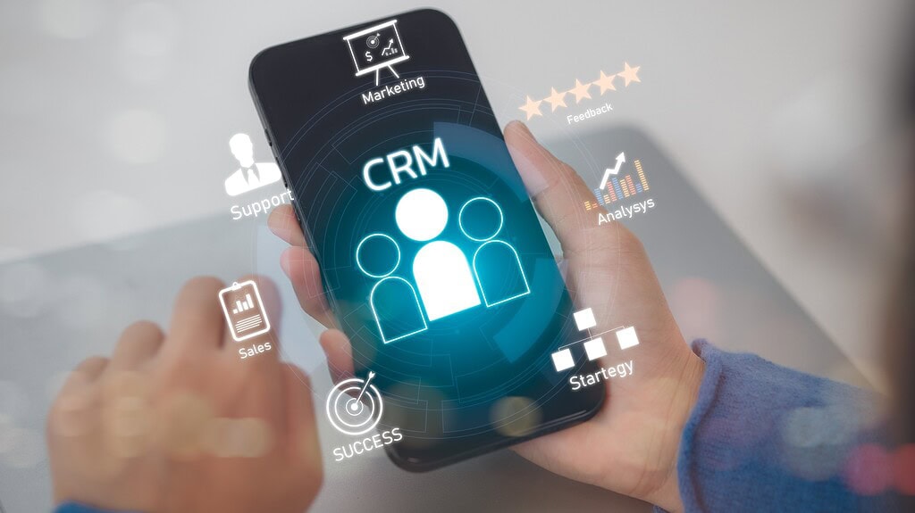 ประโยชน์ของการใช้ LINE OA และ LINE MyCustomer ทำ CRM ร่วมกันคืออะไร